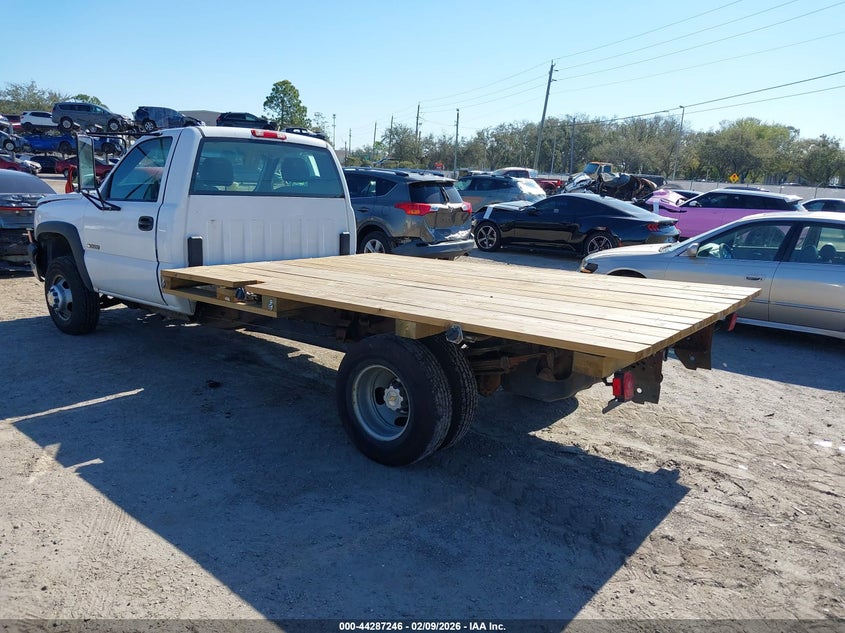 2007 Chevrolet Silverado 3500 Chassis Classic Work Truck
