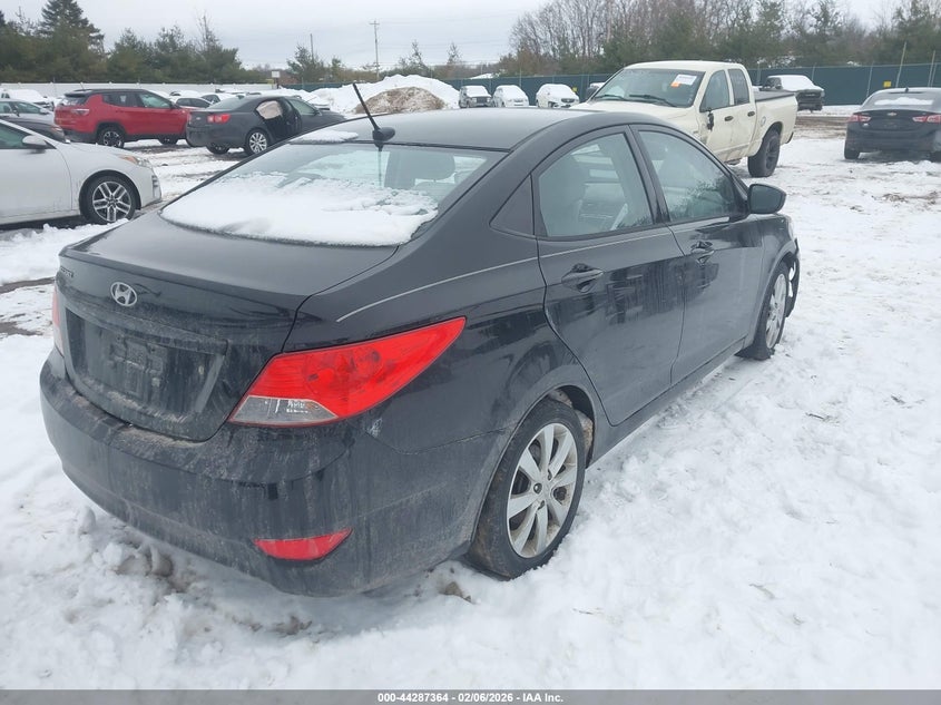 2013 Hyundai Accent Gls