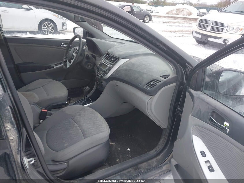 2013 Hyundai Accent Gls