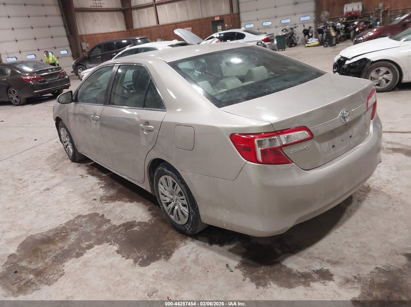 2014 Toyota Camry Le