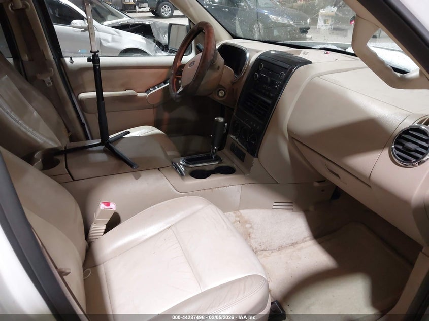 2010 Ford Explorer Xlt