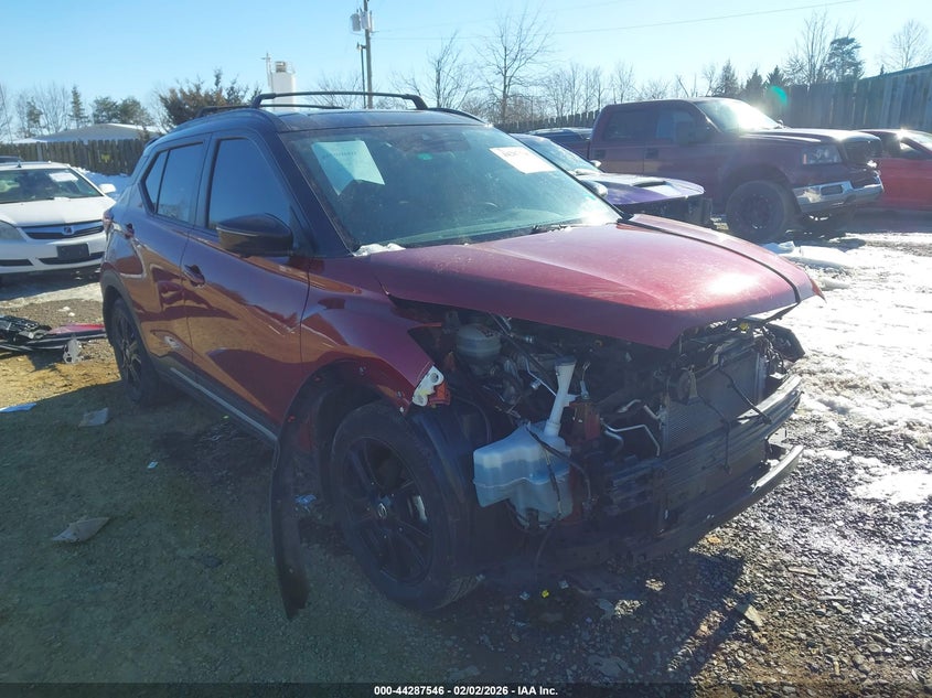 2021 Nissan Kicks Sr Xtronic Cvt