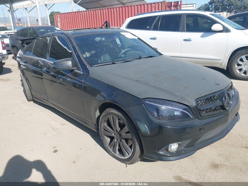 2010 Mercedes-Benz C 300 Luxury 4Matic/Sport 4Matic