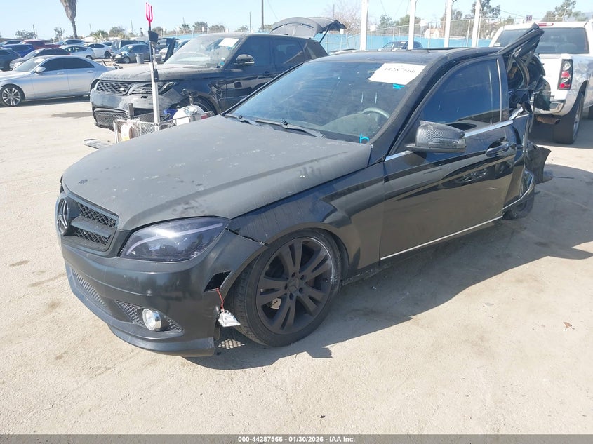 2010 Mercedes-Benz C 300 Luxury 4Matic/Sport 4Matic