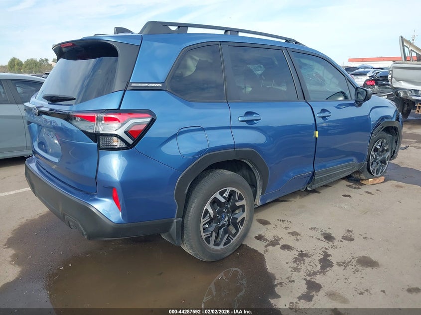 2025 Subaru Forester Premium