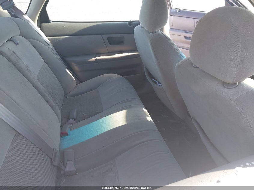 2003 Ford Taurus Se VIN: 1FAFP53U83G214737 Lot: 44287597