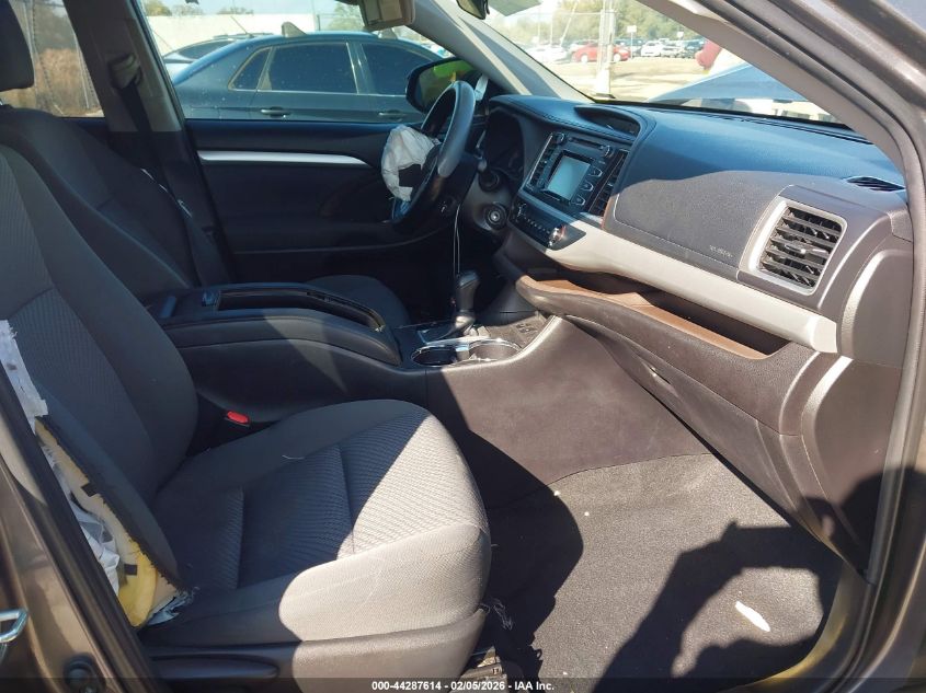 2019 Toyota Highlander Le