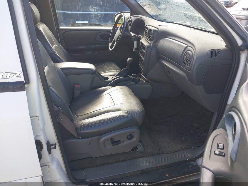 2003 Chevrolet Trailblazer Ltz