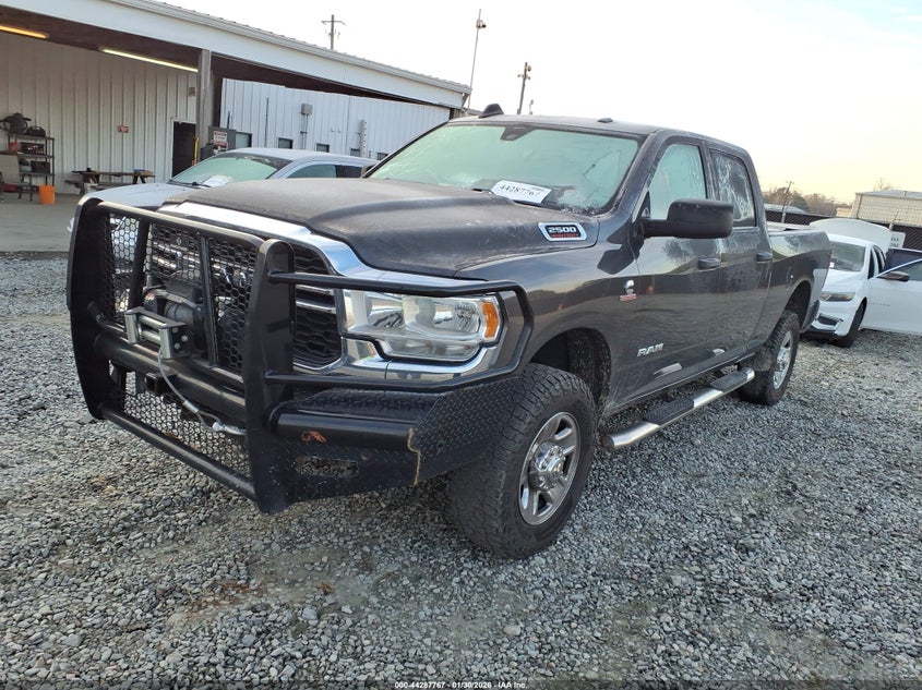 Vin: 3c6ur5cl8kg669116, lot: 44784103, ram 2500 tradesman  4x4 6'4 box 20192