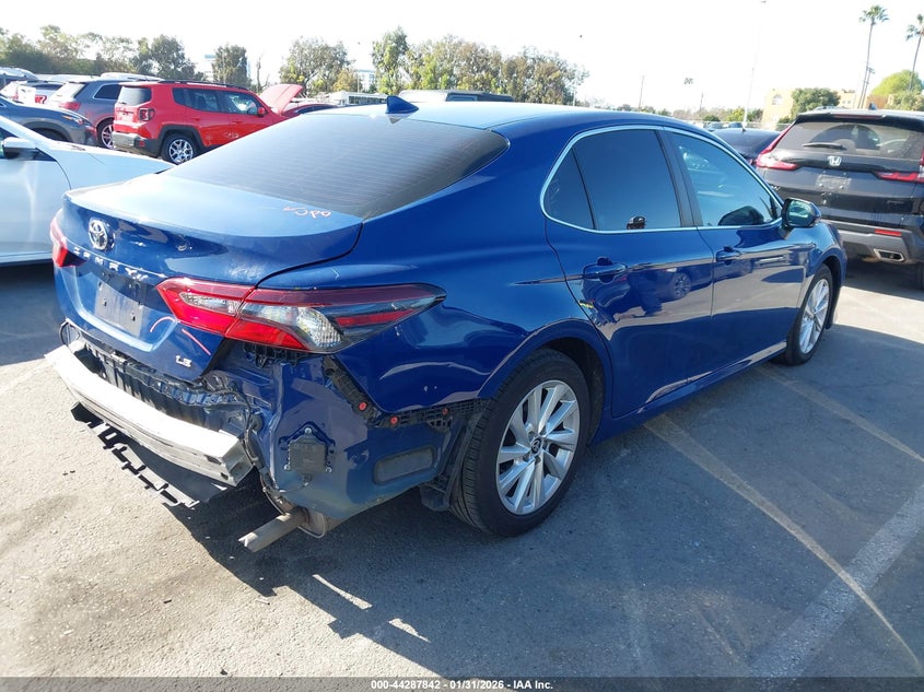 2023 Toyota Camry Le