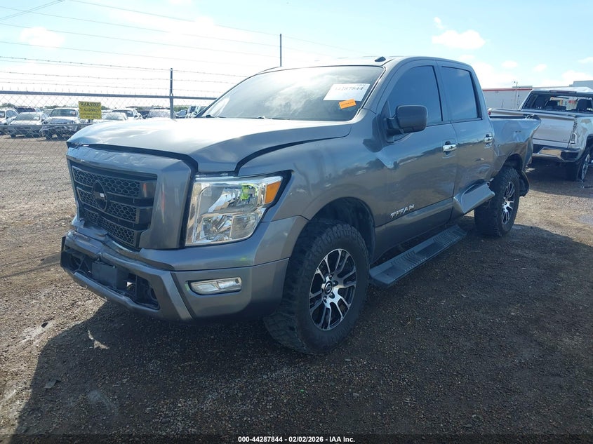 2021 Nissan Titan Sv 4X2