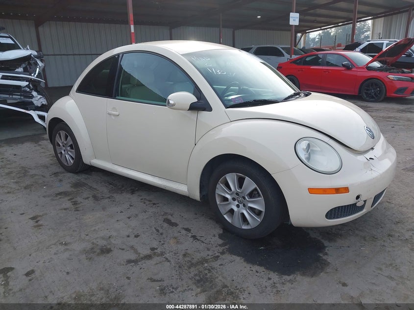 2010 Volkswagen New Beetle 2.5L