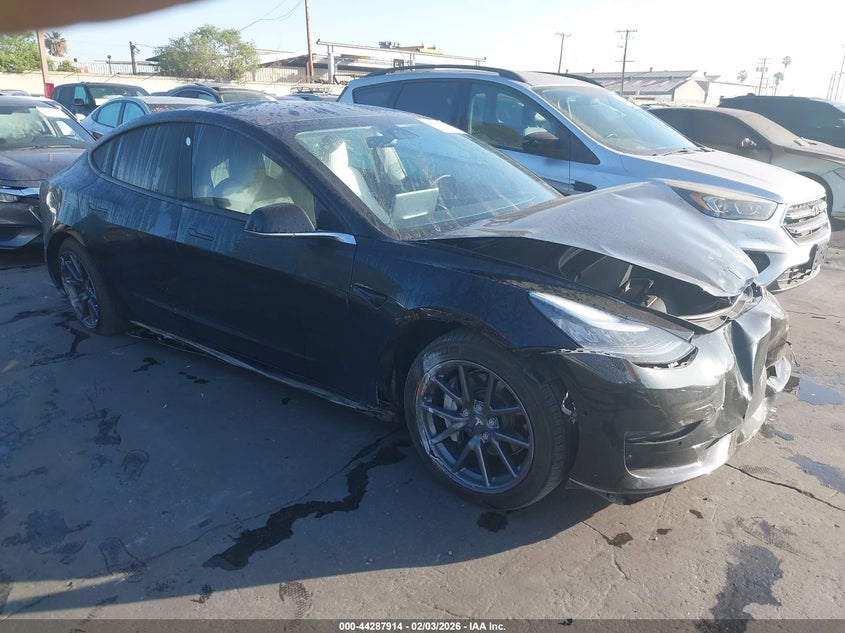 2020 Tesla Model 3 Standard Range Plus Rear-Wheel Drive/Standard Range Rear-Wheel Drive