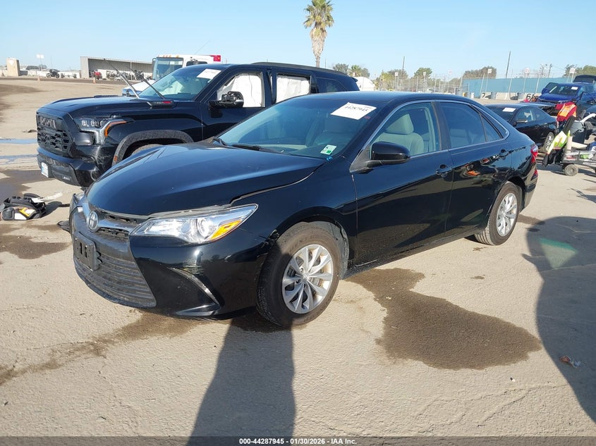 2015 Toyota Camry Le