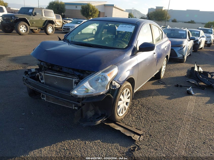 2019 Nissan Versa 1.6 Sv