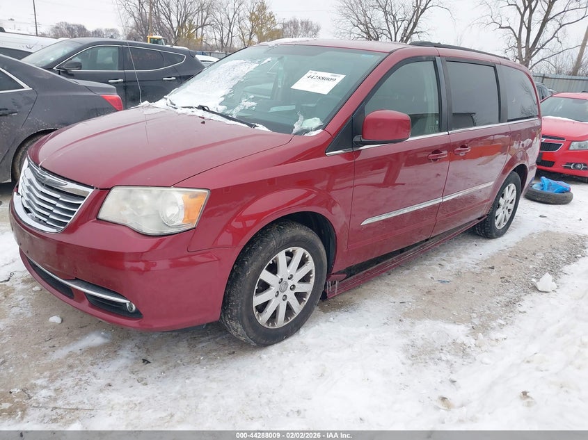 2013 Chrysler Town & Country Touring