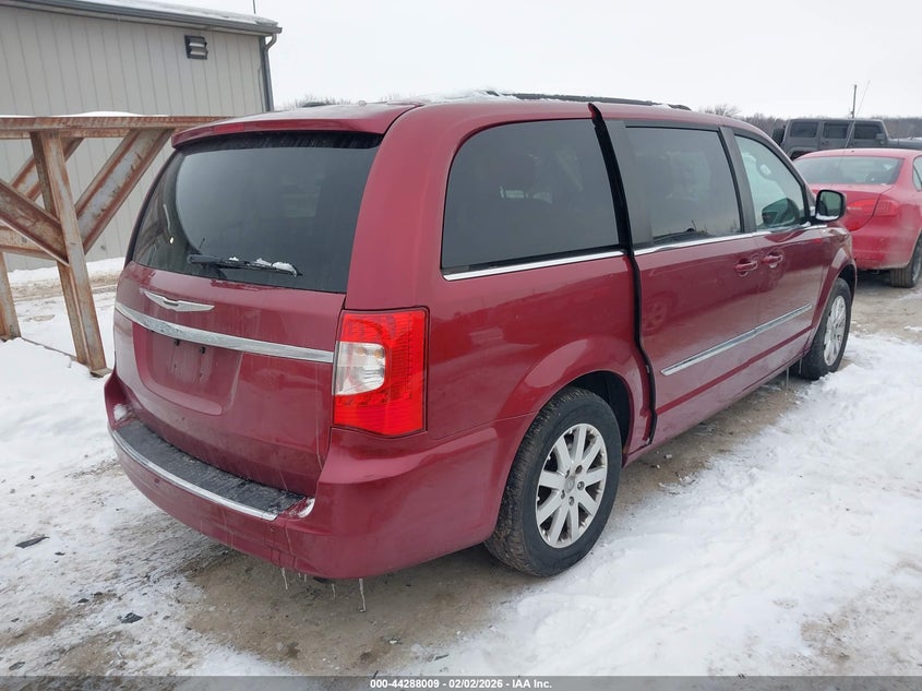 2013 Chrysler Town & Country Touring