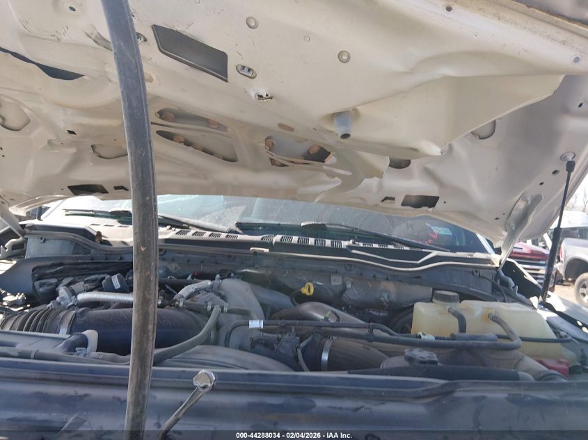 2022 Ford F-350 Lariat VIN: 1FT8W3BT2NED32154 Lot: 44288034