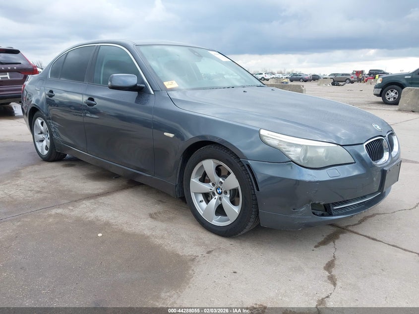 2008 BMW 528I