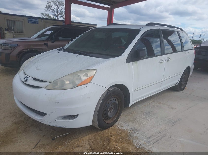 2008 Toyota Sienna Le