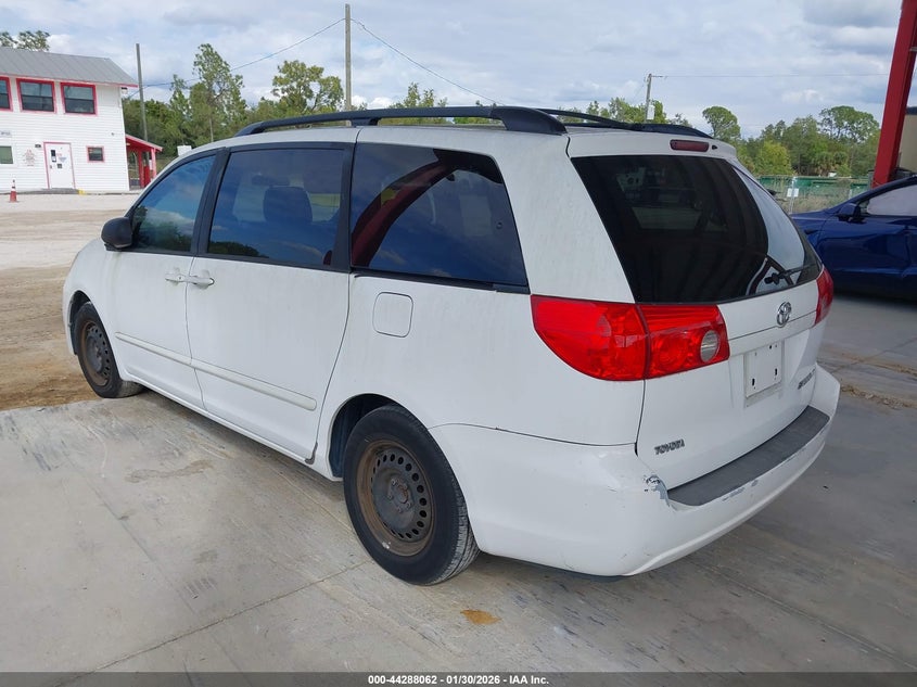 2008 Toyota Sienna Le