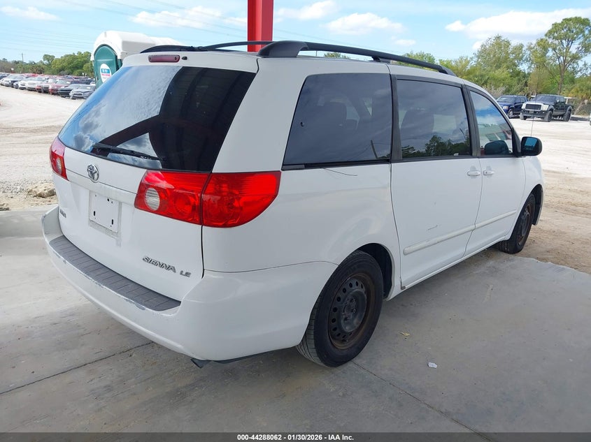 2008 Toyota Sienna Le