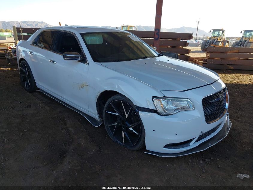 2018 Chrysler 300 Limited