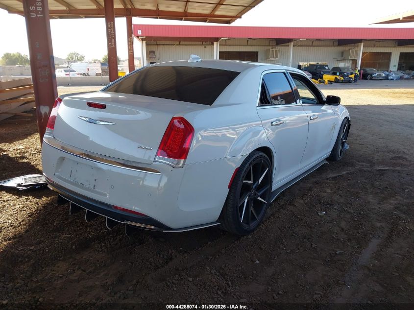2018 Chrysler 300 Limited