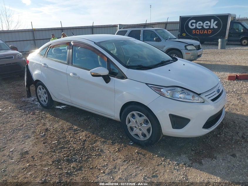 2013 FORD FIESTA SE