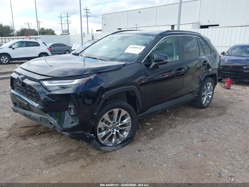 2025 Toyota Rav4 Xle Premium