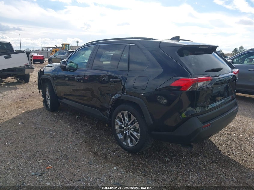 2025 Toyota Rav4 Xle Premium