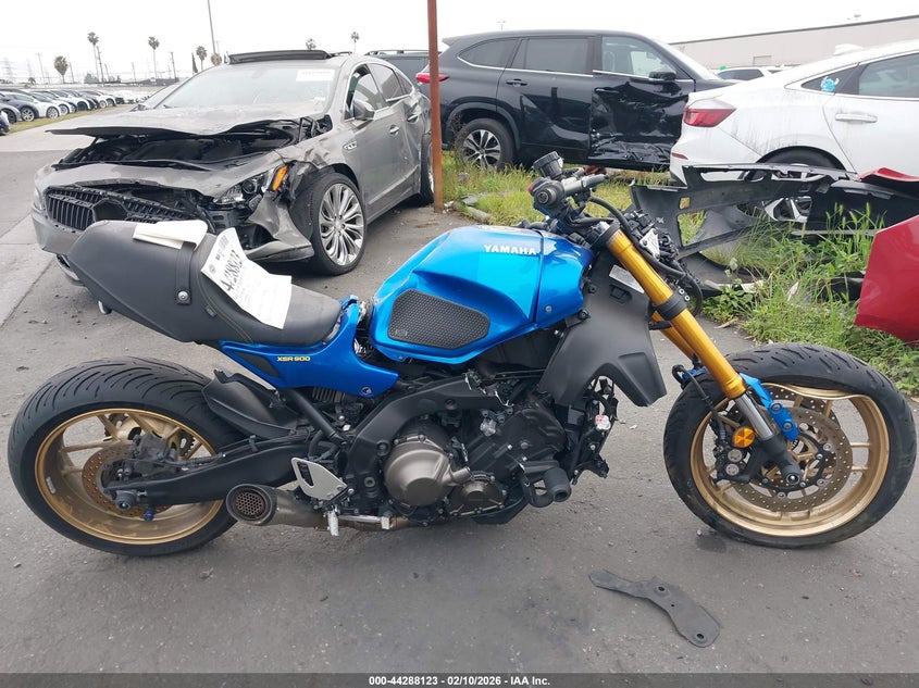 2022 Yamaha Mtm890 C VIN: JYARN80Y8NA000323 Lot: 44288123