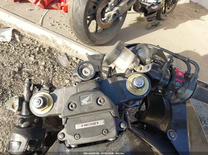 2006 Honda Cbr1000 Rr VIN: JH2SC57186M200144 Lot: 44288169