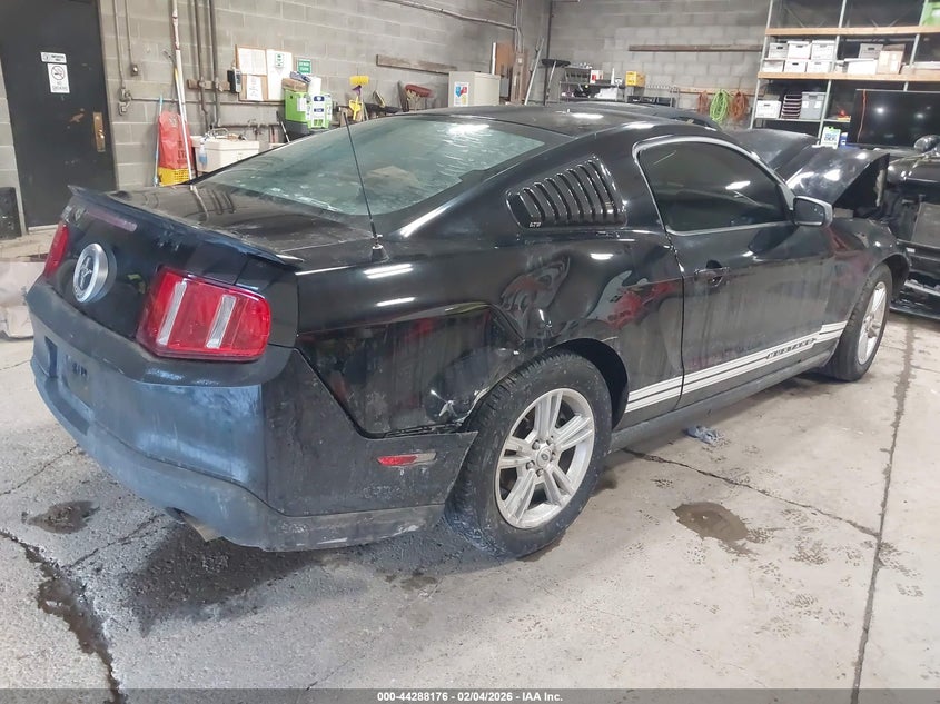 2011 Ford Mustang V6
