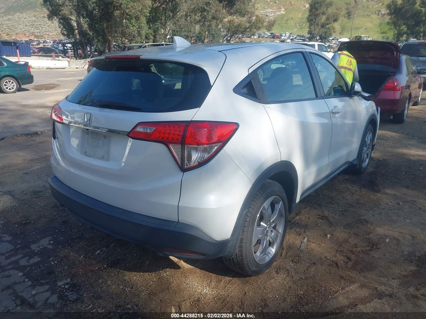 VIN 3CZRU5H32MM704284 2021 HONDA HR-V 2WD LX