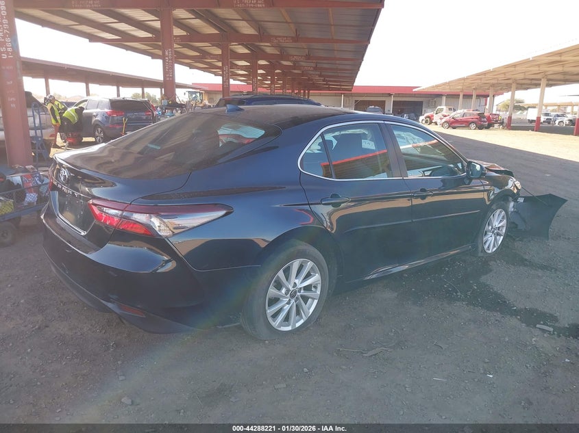 2021 Toyota Camry Le