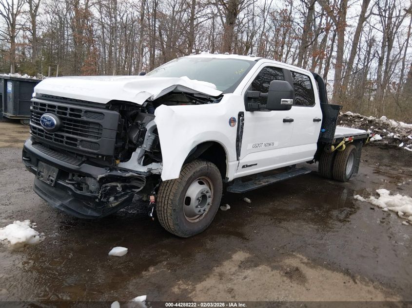 2025 Ford F-350 Chassis Xl