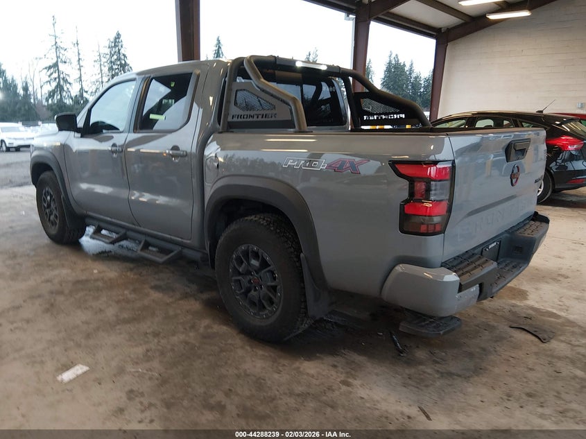 2024 Nissan Frontier Pro-4X 4X4