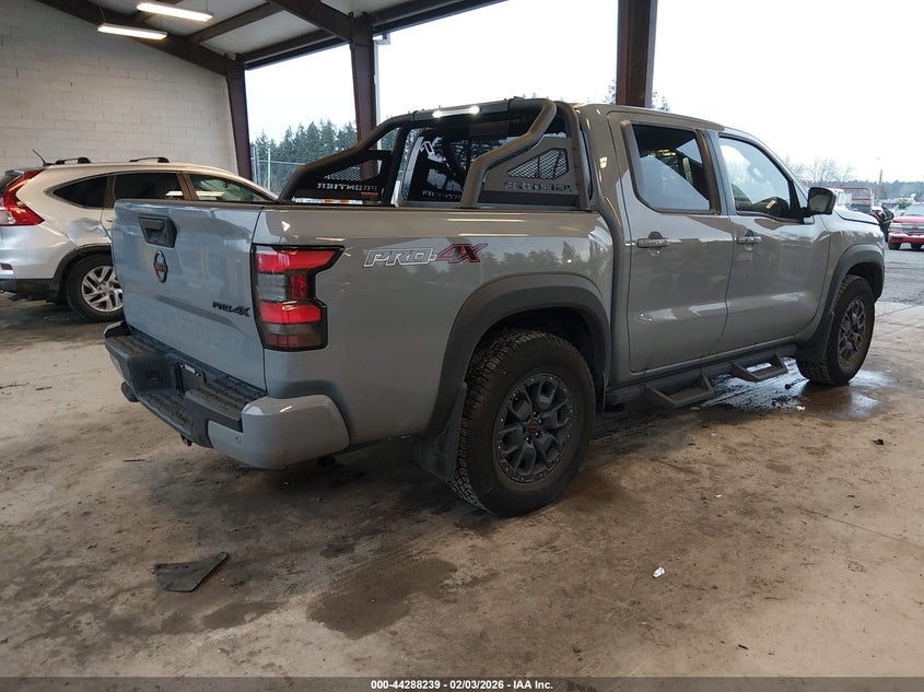 2024 Nissan Frontier Pro-4X 4X4