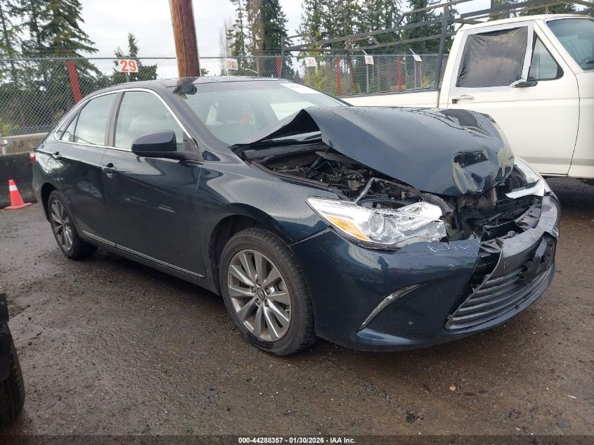 2017 TOYOTA CAMRY XLE