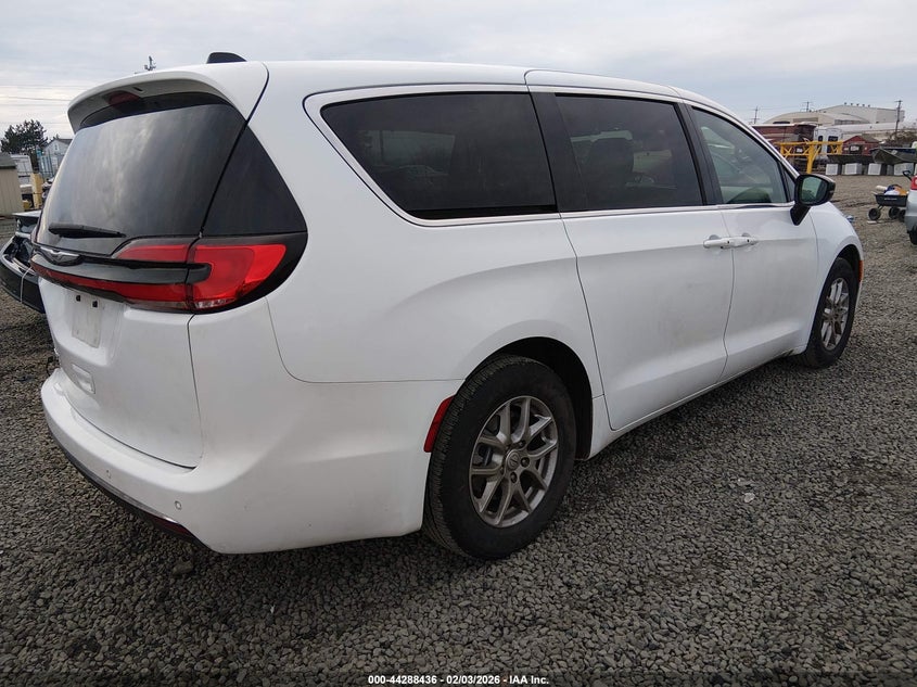 2C4RC1BGXSR601181 2025 Chrysler Pacifica 3.6 Select white