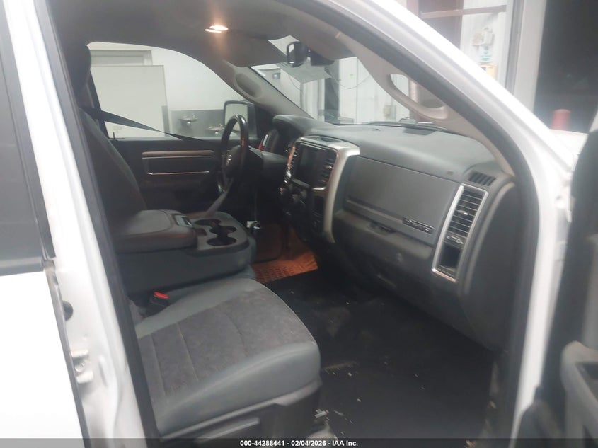 2018 Ram 1500 Big Horn 4X4 6'4 Box