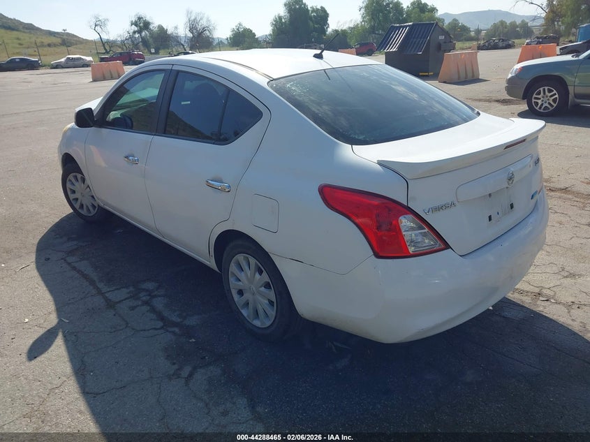 Vin: 3n1cn7ap3dl873594, lot: 44784801, nissan versa 1.6 sv 20133