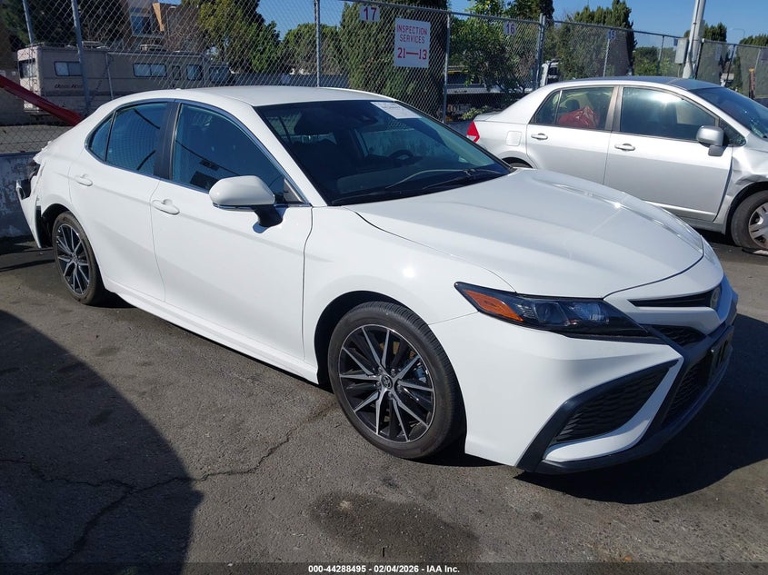2023 Toyota Camry Se Hybrid