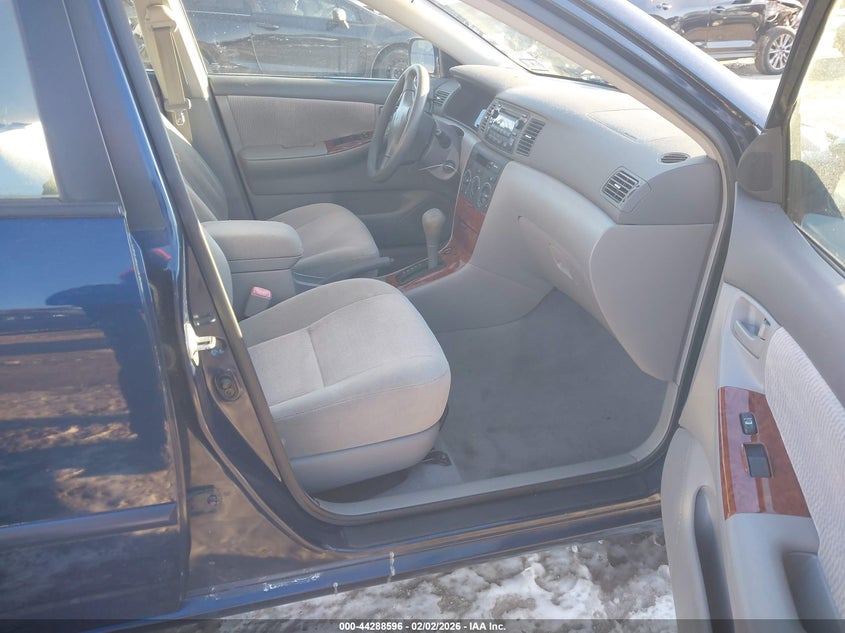 2005 Toyota Corolla Le