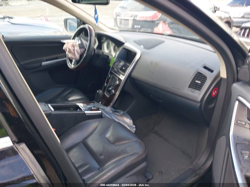 2012 Volvo Xc60 3.2/3.2 Platinum/3.2 Premier/3.2 Premier Plus