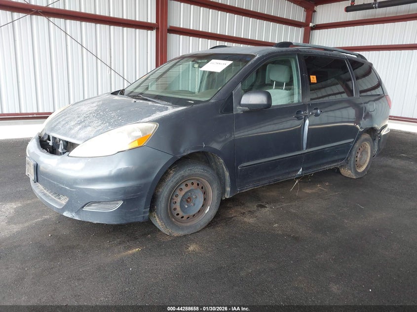 2006 Toyota Sienna Le