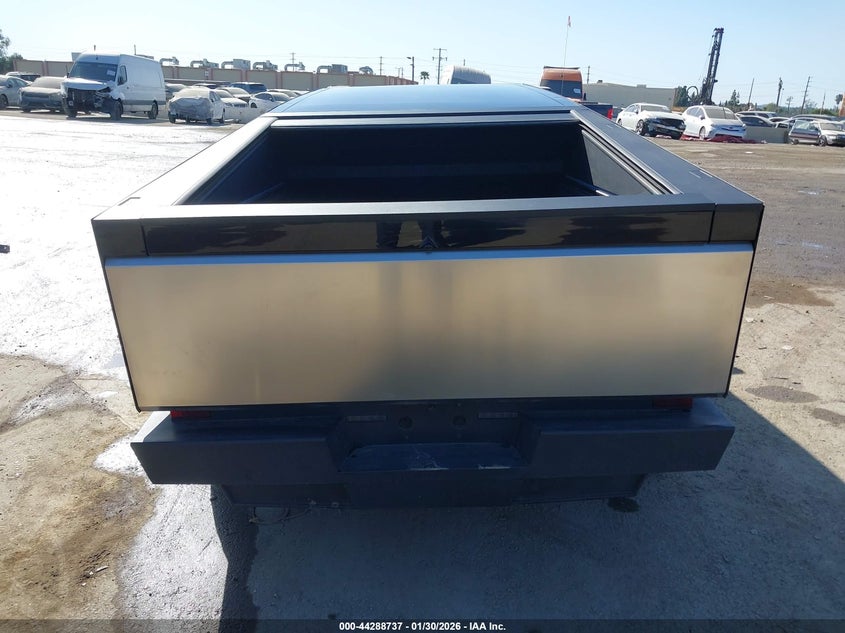 2025 Tesla Cybertruck All-Wheel Drive VIN: 7G2CEHED0SA059251 Lot: 44288737