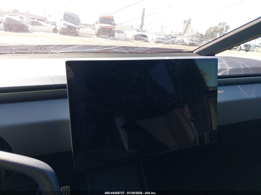 2025 Tesla Cybertruck All-Wheel Drive VIN: 7G2CEHED0SA059251 Lot: 44288737