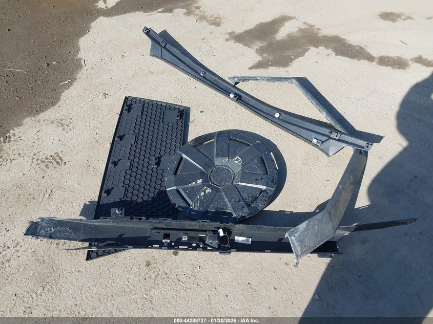 2025 Tesla Cybertruck All-Wheel Drive VIN: 7G2CEHED0SA059251 Lot: 44288737